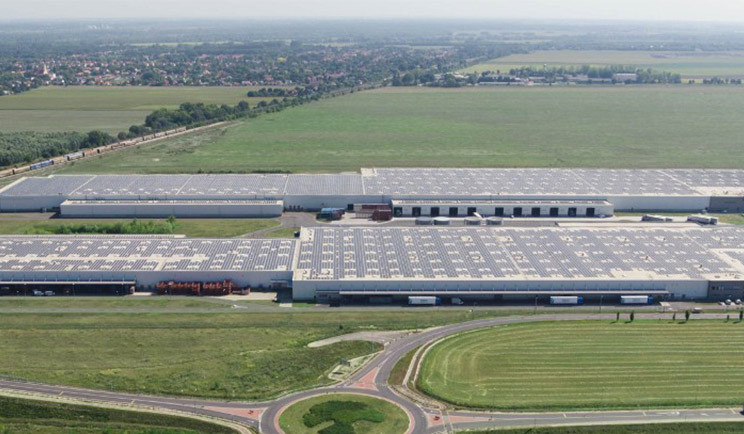 Últimas soluciones de la empresa Almacenamiento comercial de baterías