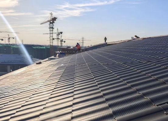 Dimensiones externas 723*500*41mm 40W Panel solar BIPV con vidrio delantero 5mm de vidrio de fondo